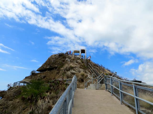 Path to the summit Diamond Head