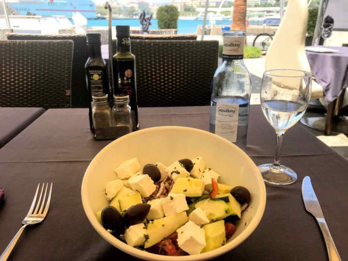 Best things to do in malaga - lunch muelle uno
