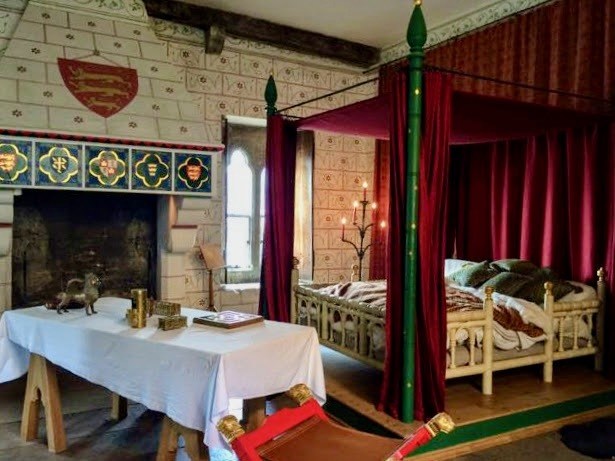 Bedroom inside the Tower of London with four poster bed